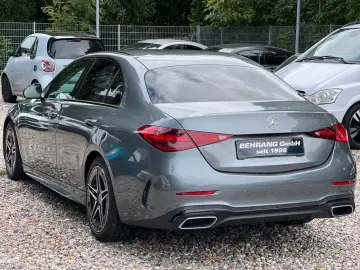 MERCEDES-BENZ C180 AMG-LINE NIGHTPAKET CARPLAY 1.HAND