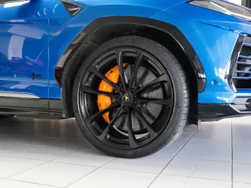 LAMBORGHINI URUS STOC PPF 2 SETURI ROTI