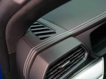 LAMBORGHINI URUS STOC PPF 2 SETURI ROTI