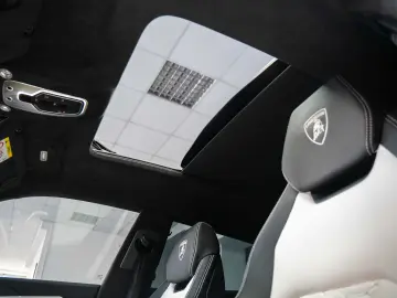 LAMBORGHINI URUS STOC PPF 2 SETURI ROTI