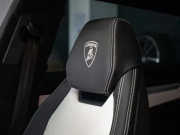 LAMBORGHINI URUS STOC PPF 2 SETURI ROTI