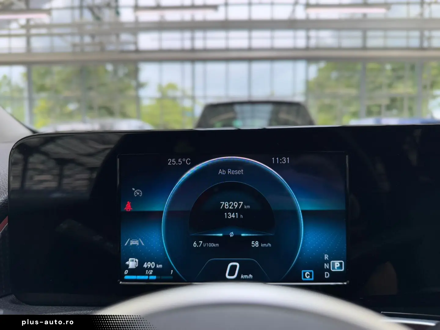 MERCEDES-BENZ GLB 200 d Progressive