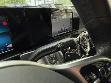 MERCEDES-BENZ GLB 200 d Progressive