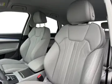 Audi Q5 ediția quattro unul Sportback 50