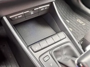 Hyudai I20 1.0 B MHEV