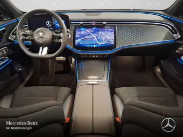 MERCEDES-BENZ E 200 AMG Advanced NIGHT 360  Bur4D DISTR KEY