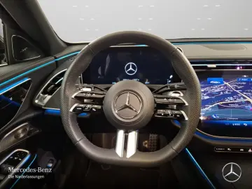 MERCEDES-BENZ E 200 AMG Advanced NIGHT 360  Bur4D DISTR KEY