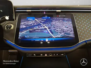 MERCEDES-BENZ E 200 AMG Advanced NIGHT 360  Bur4D DISTR KEY