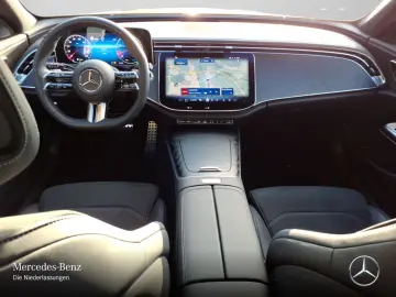 MERCEDES-BENZ E 200 AMG Adv.  PANO DIGI MEMO 360  DISTRONIC