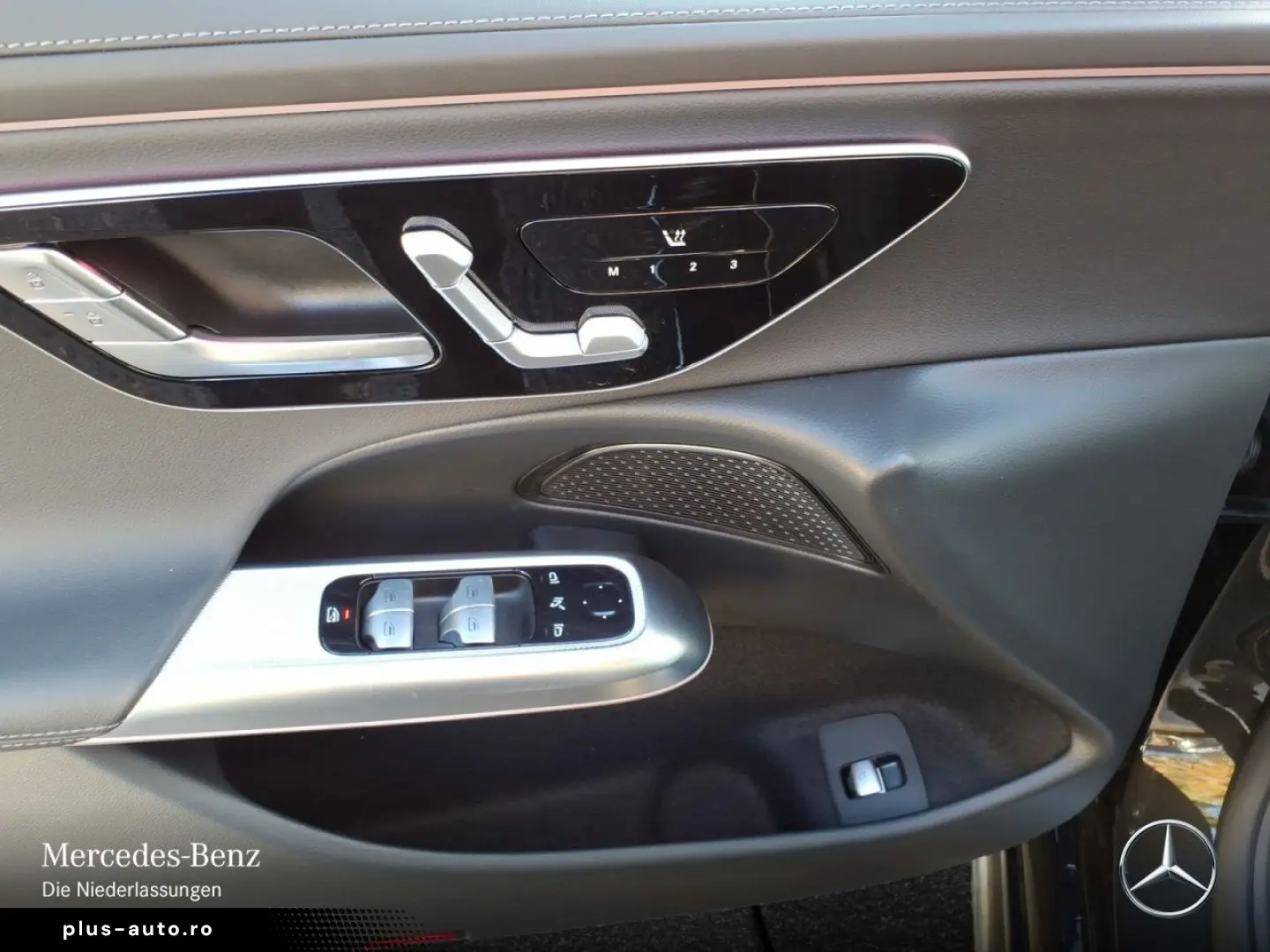 MERCEDES-BENZ E 200 AMG Adv.  PANO DIGI MEMO 360  DISTRONIC