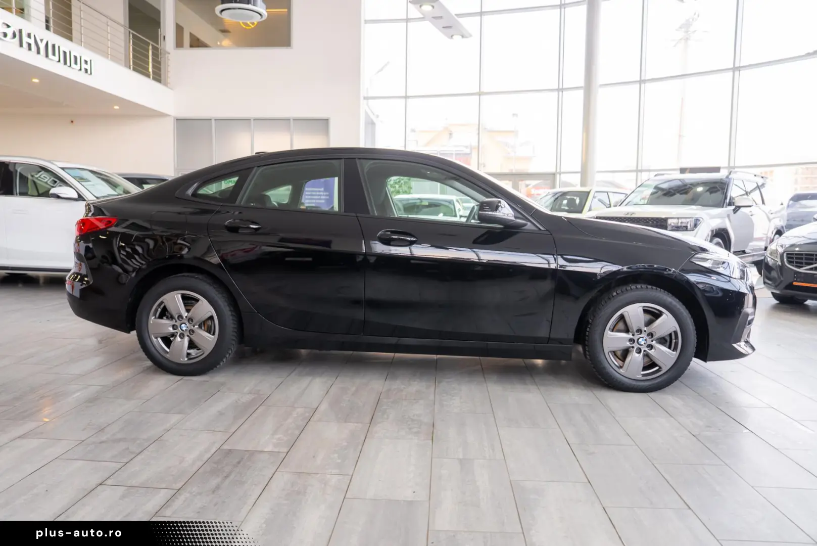 BMW Seria 2 Gran Coupé 218i Executive Edition