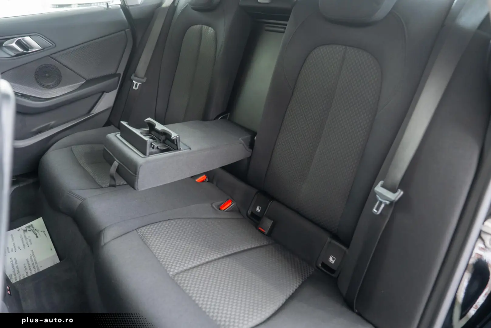 BMW Seria 2 Gran Coupé 218i Executive Edition