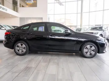 BMW Seria 2 Gran Coupé 218i Executive Edition