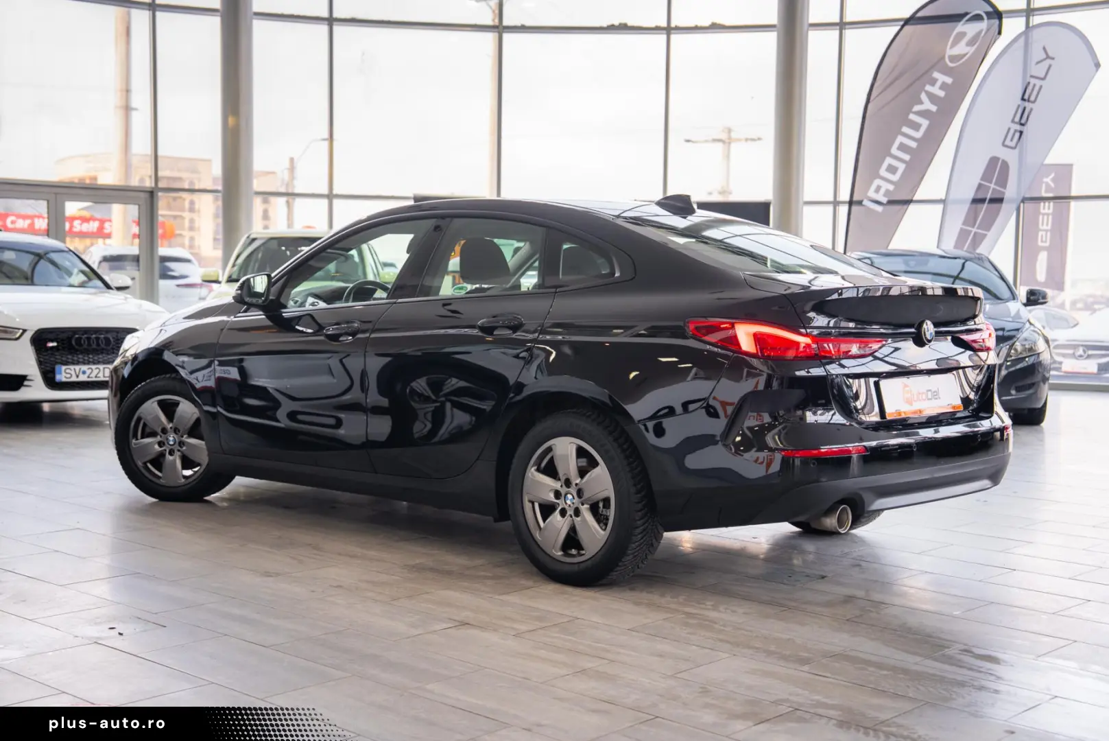 BMW Seria 2 Gran Coupé 218i Executive Edition