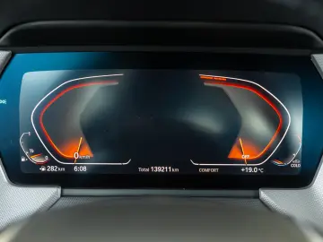 BMW Seria 2 Gran Coupé 218i Executive Edition