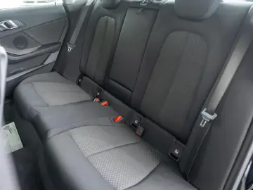 BMW Seria 2 Gran Coupé 218i Executive Edition