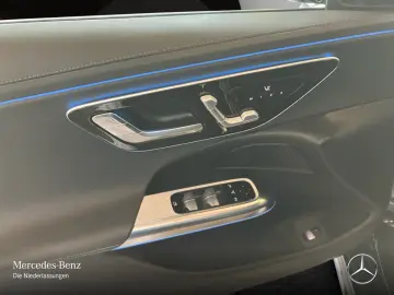 MERCEDES-BENZ E 200 AMG Adv.  PANO AHK DIGITAL DISTR&hellip;