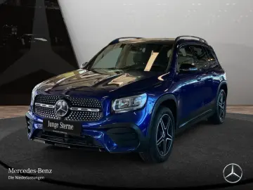 MERCEDES-BENZ GLB 200 AMG