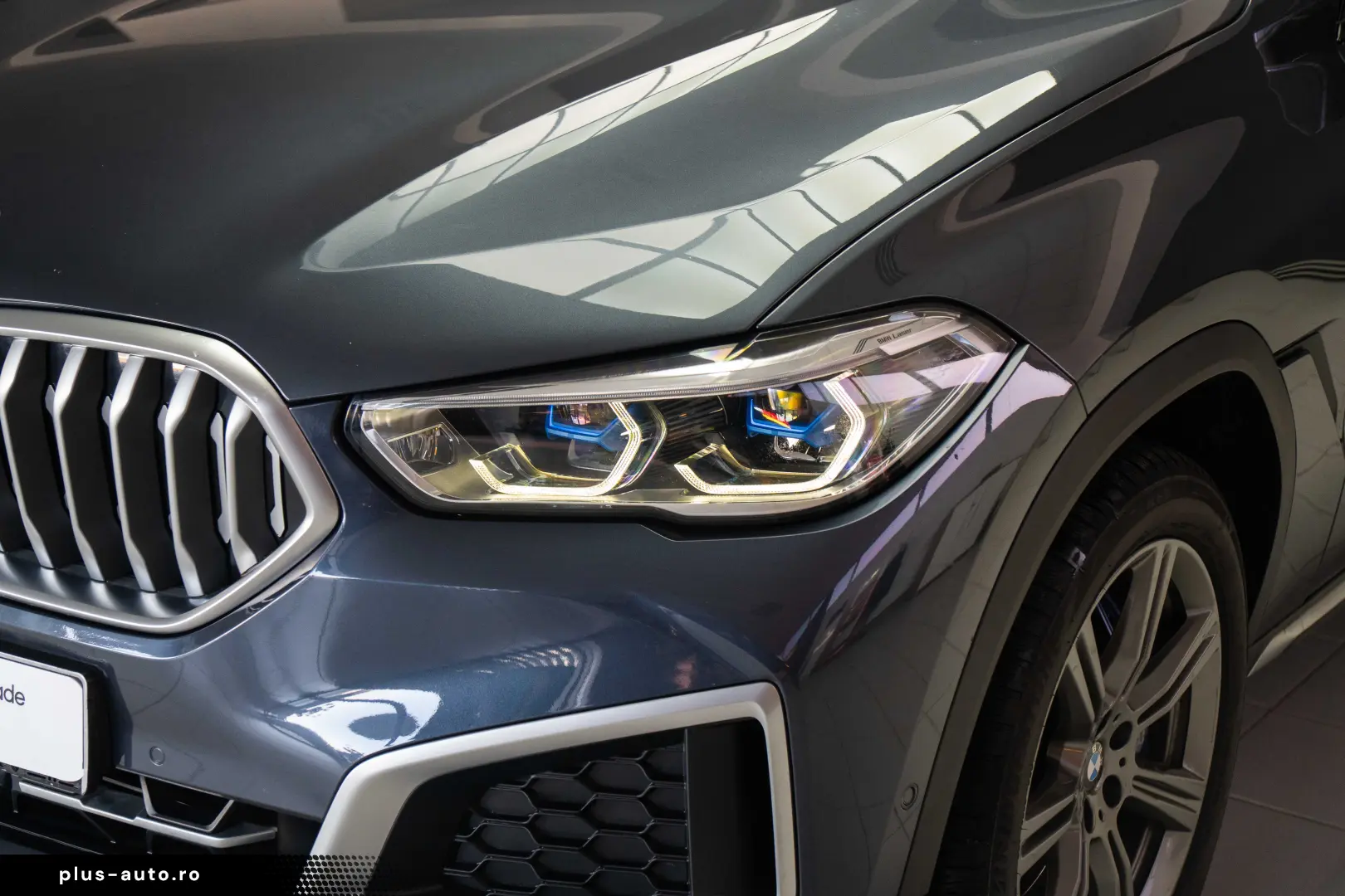 BMW X6 xDrive 30d STOC 2 SETURI ROTI