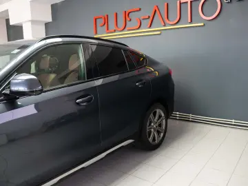 BMW X6 xDrive 30d STOC 2 SETURI ROTI