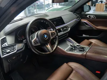 BMW X6 xDrive 30d STOC 2 SETURI ROTI
