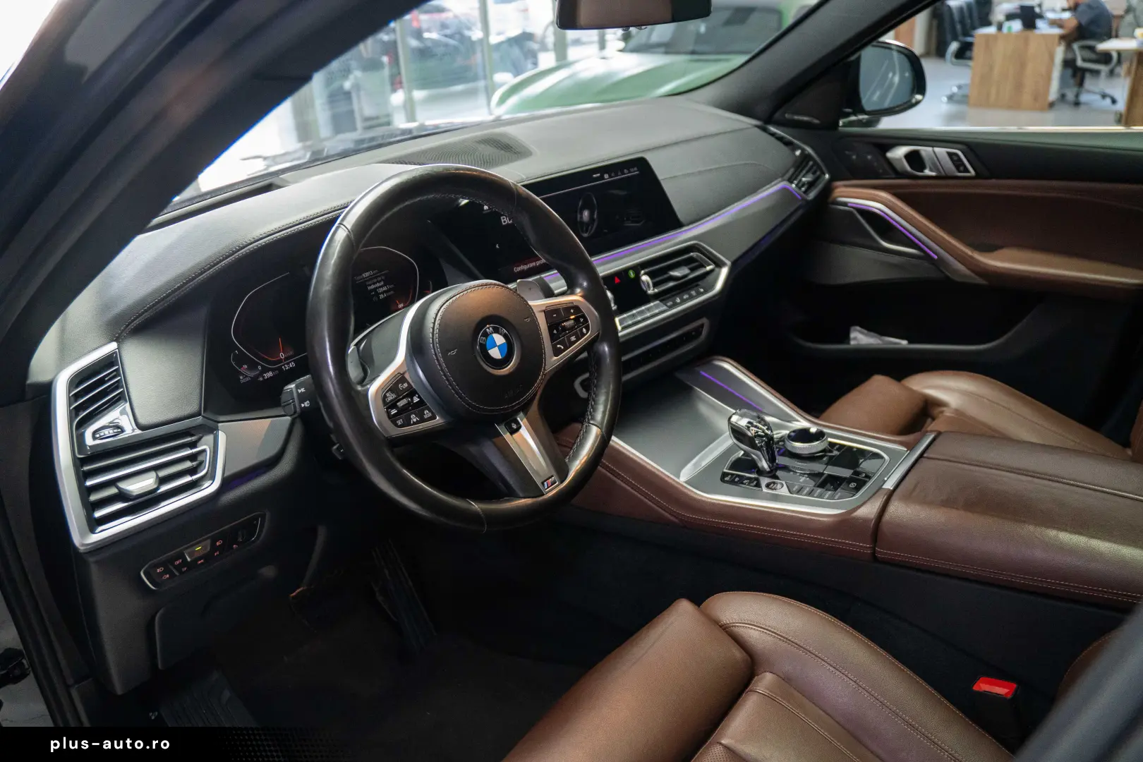 BMW X6 xDrive 30d STOC 2 SETURI ROTI