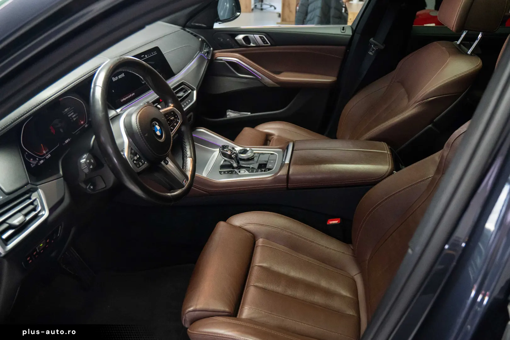 BMW X6 xDrive 30d STOC 2 SETURI ROTI