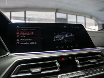 BMW X6 xDrive 30d STOC 2 SETURI ROTI