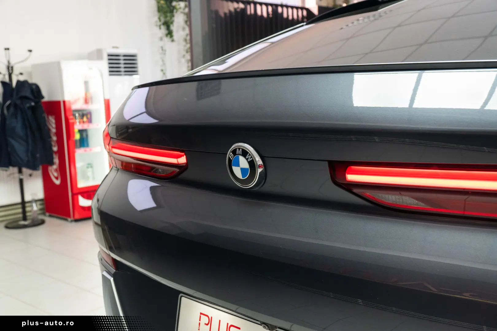 BMW X6 xDrive 30d STOC 2 SETURI ROTI