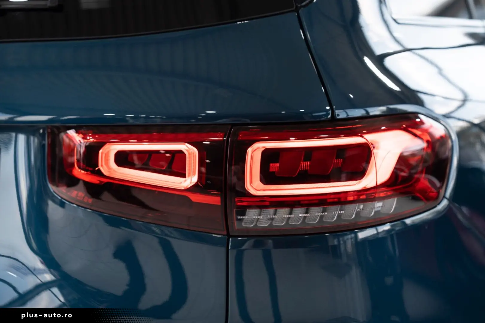 MERCEDES-BENZ GLB 200 d 4M