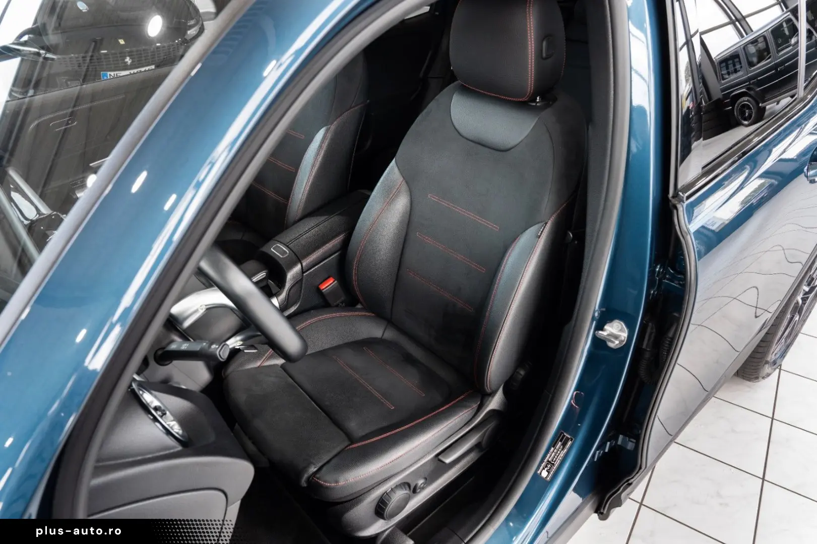 MERCEDES-BENZ GLB 200 d 4M