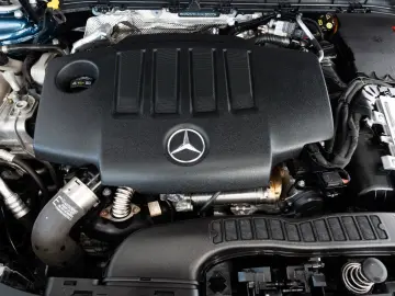 MERCEDES-BENZ GLB 200 d 4M