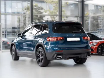 MERCEDES-BENZ GLB 200 d 4M