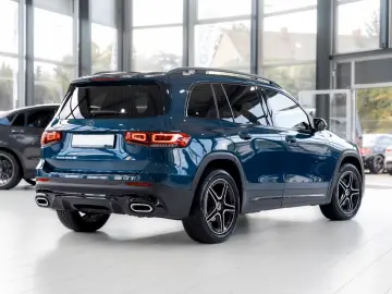 MERCEDES-BENZ GLB 200 d 4M