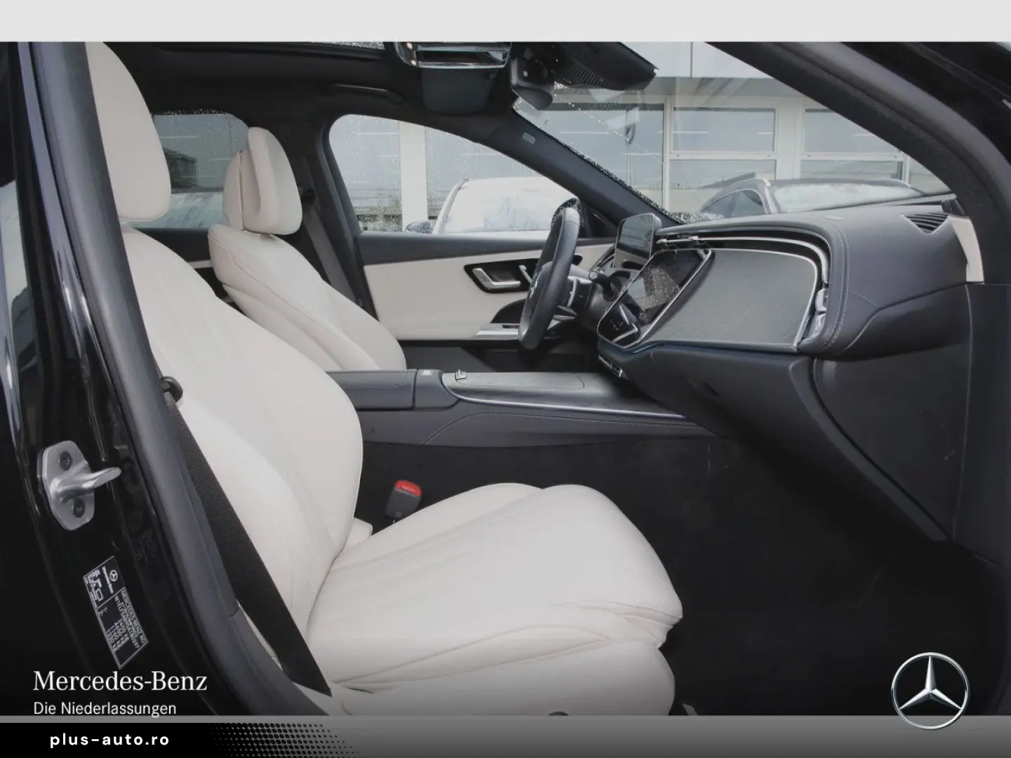 MERCEDES-BENZ E 200 AMG Adv.  PANO NIGHT DIGI DISTR &hellip;