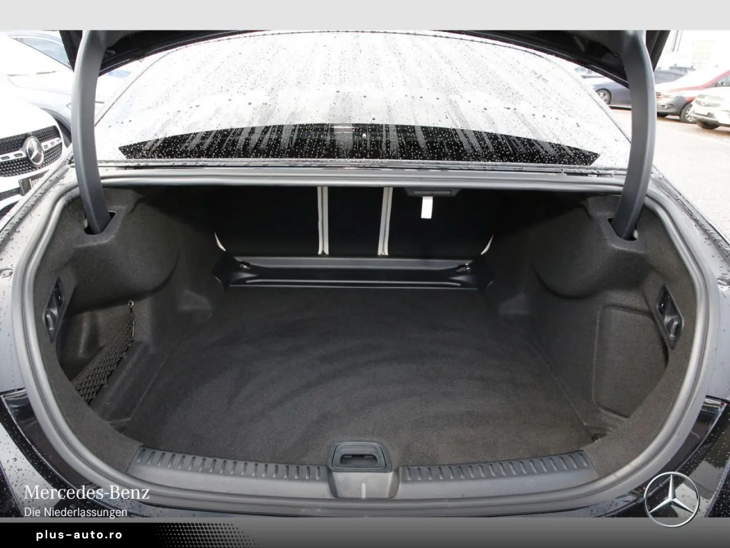 MERCEDES-BENZ E 200 AMG Adv.  PANO NIGHT DIGI DISTR &hellip;