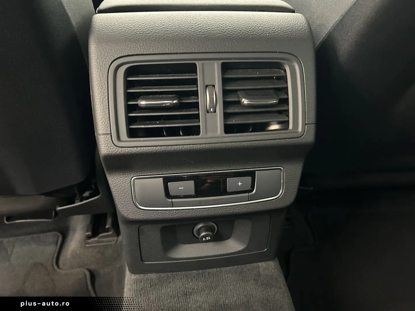 AUDI Q5 Sportback 50 TFSIe qu advanced S tro B&O LED