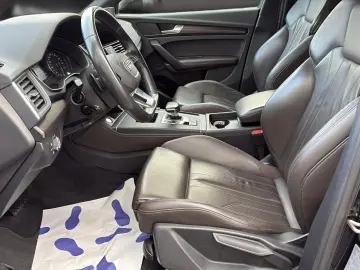 AUDI Q5 Sportback e S line AHK 20 VollLeder 360