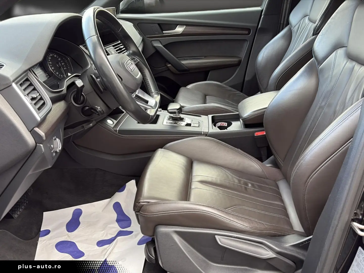 AUDI Q5 Sportback e S line AHK 20 VollLeder 360