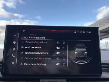 AUDI Q5 Sportback e S line AHK 20 VollLeder 360