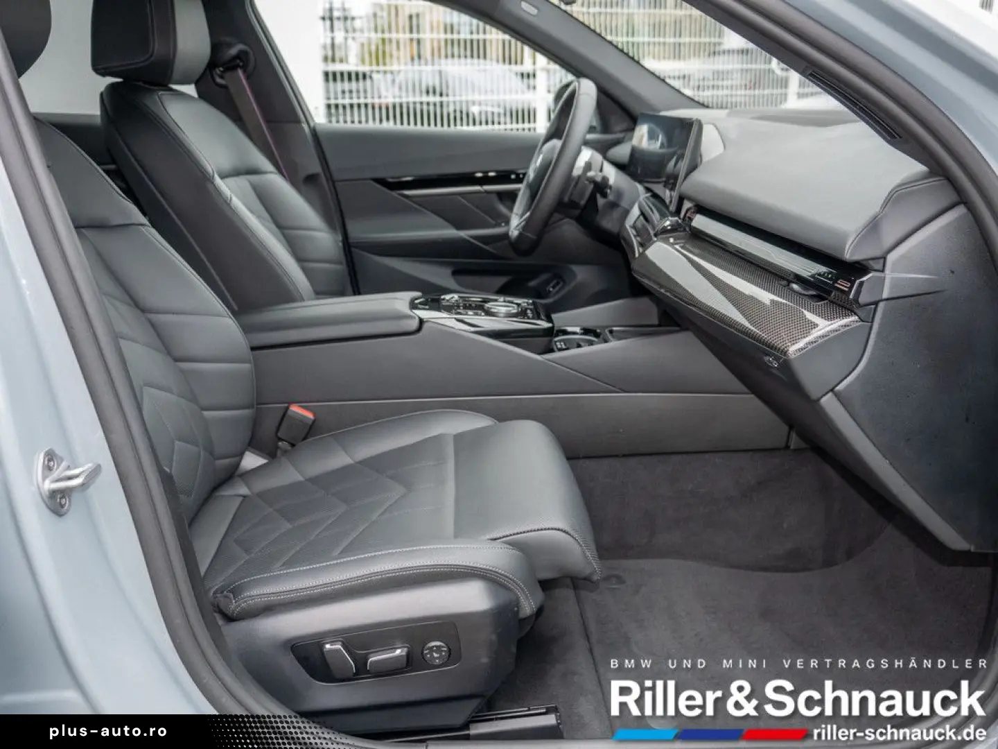 BMW 520i M-Sport Pro PANO STANDHZG 360 KAM HUD