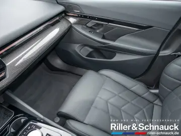 BMW 520i M-Sport Pro PANO STANDHZG 360 KAM HUD