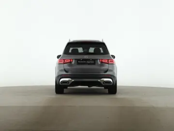 MERCEDES-BENZ GLB 220 d AMG