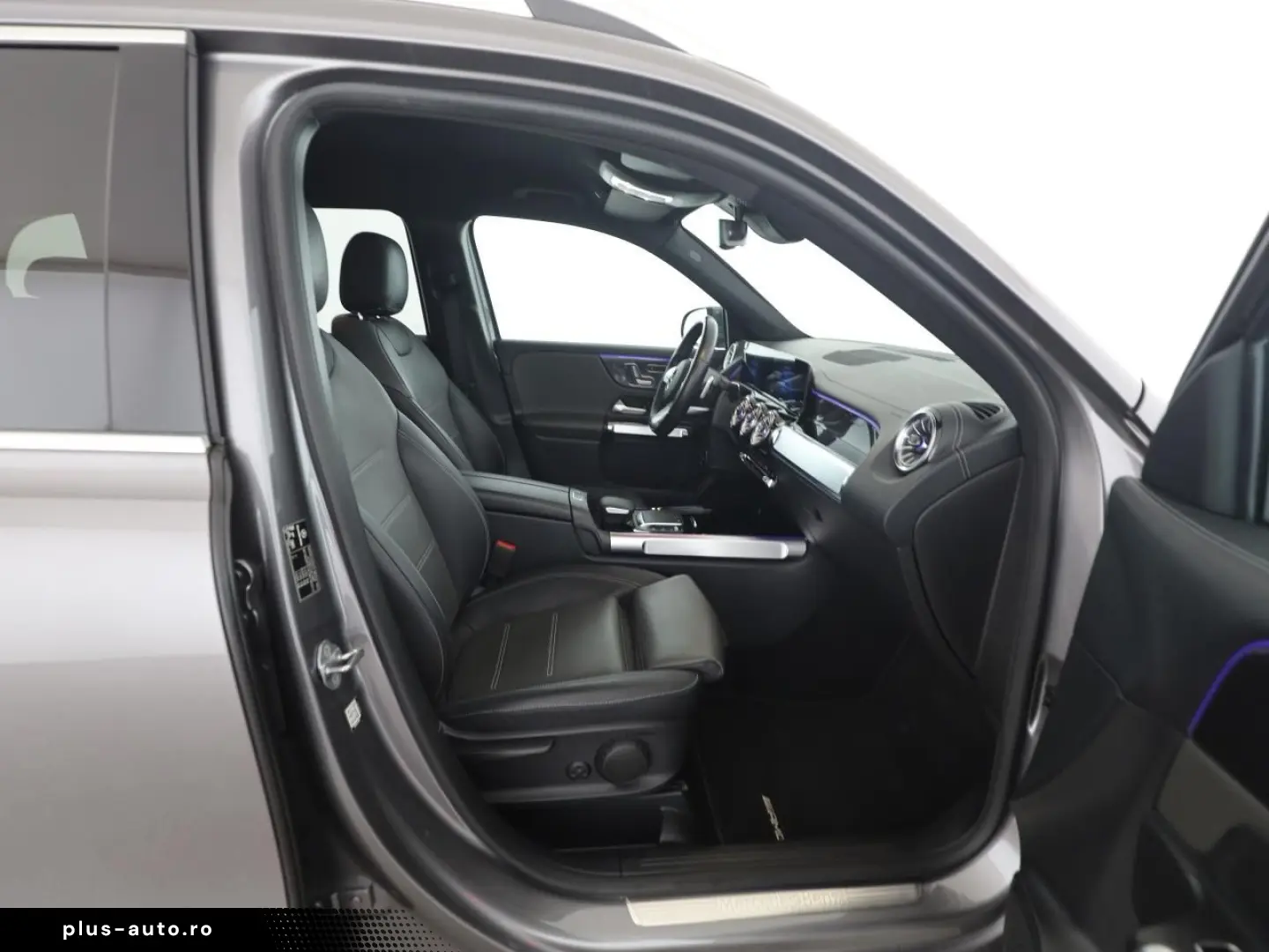 MERCEDES-BENZ GLB 220 d AMG