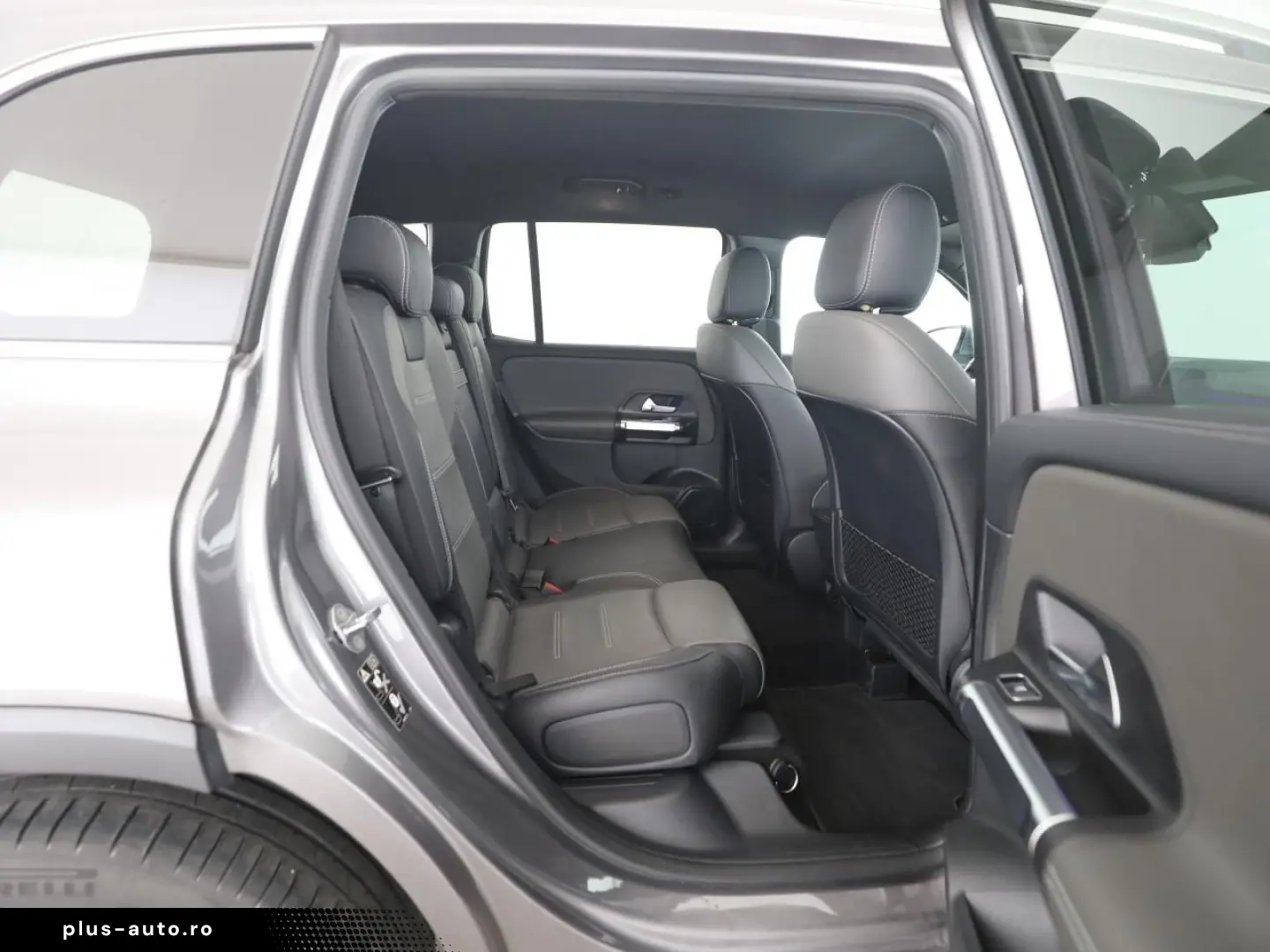 MERCEDES-BENZ GLB 220 d AMG