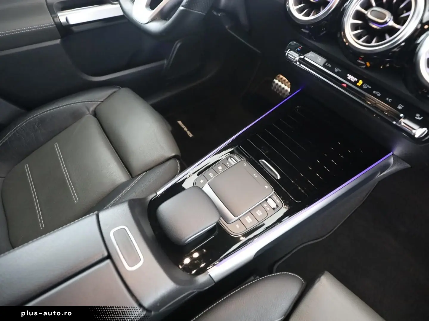 MERCEDES-BENZ GLB 220 d AMG