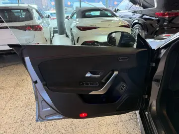MERCEDES-BENZ CLA 220 d AMG Line MBUX LED PTS SHZ SPUR MOPF!
