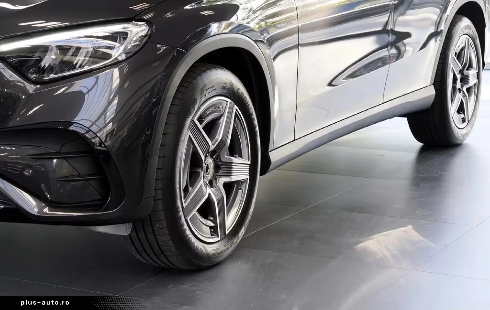 MERCEDES-BENZ GLC 300 d 4M AMG