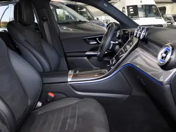 MERCEDES-BENZ GLC 300 d 4M AMG