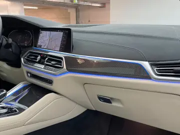 BMW X6 xDrive40d A M-Sport SkyLou